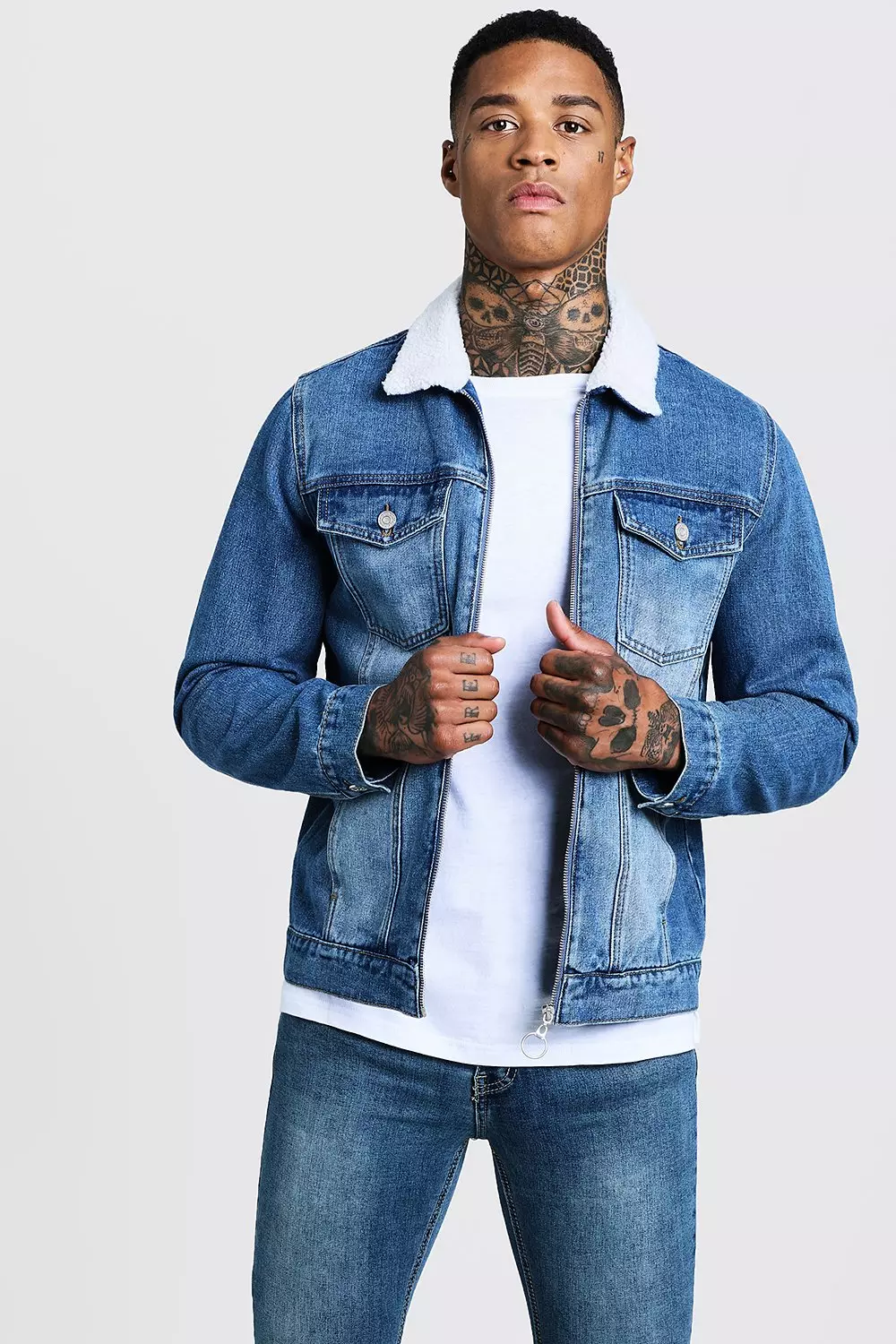 Mid Blue Denim Jacket With Borg Collar boohooMAN UK